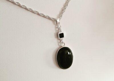 agate noire   25 euros